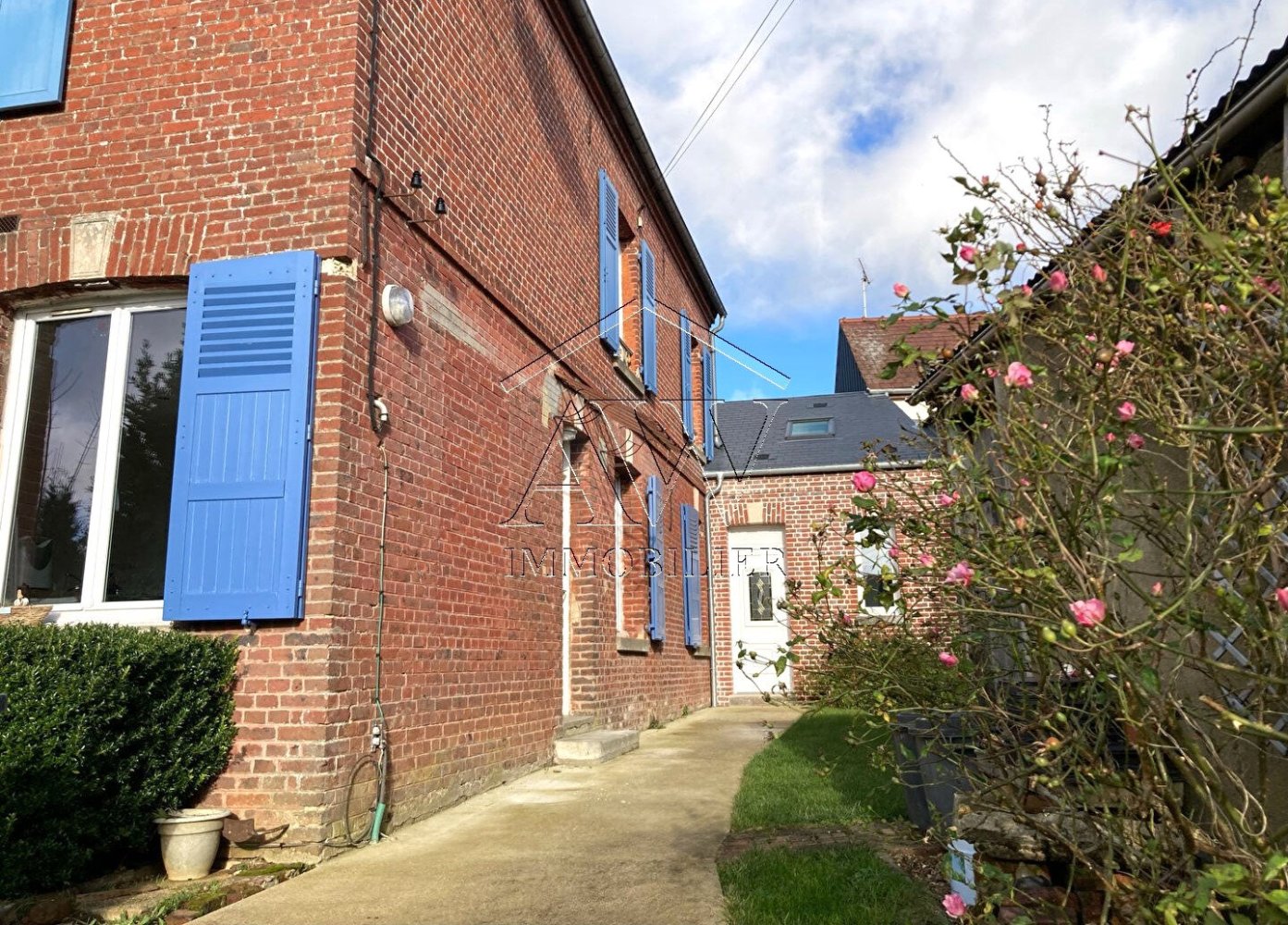 3 bedrooms House in Sainte-Genevieve, France No. 44068