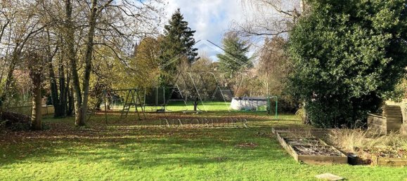 3 bedrooms House in Sainte-Genevieve, France No. 44068 9