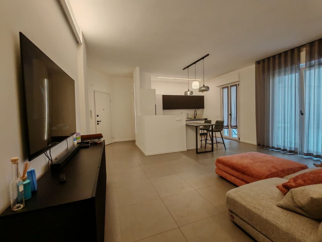 7 bedrooms Apartment in Ancona, Italy No. 362592