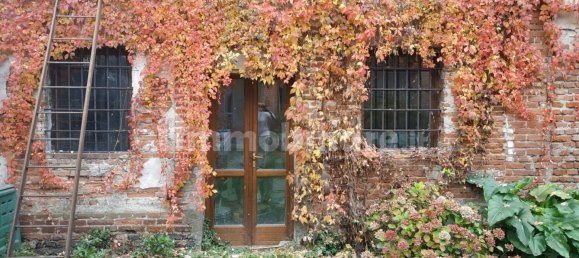 Edifício de 5 divisões em Brandico, Italy N.º 374368 13