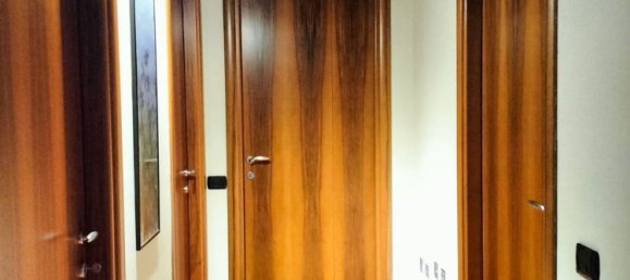 Duplex T4 em Taino, Italy N.º 361283 39