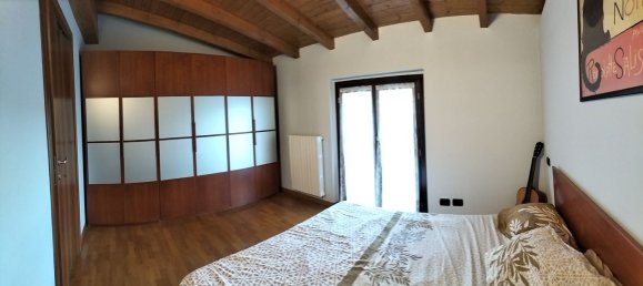 Duplex T4 em Taino, Italy N.º 361283 36