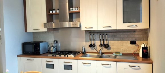 Duplex T4 em Taino, Italy N.º 361283 11