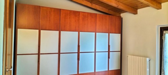 Duplex T4 em Taino, Italy N.º 361283 35