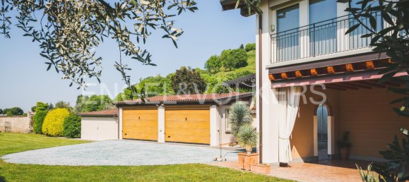 3 bedrooms House in Rovato, Italy No. 132410 9