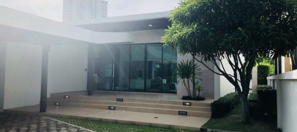 4 bedrooms Cafe / restaurant in Pattaya, Thailand No. 11952 29