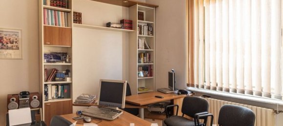 Büro in Vigevano, Italy 160m², Nr. 183634 29
