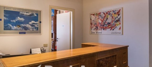 Büro in Vigevano, Italy 160m², Nr. 183634 3