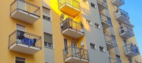 2 rooms Apartment in Milan, Italy No. 241728 2