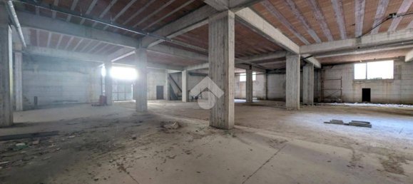 Lagerhaus in San Felice a Cancello, Italy 887m², Nr. 343040 11