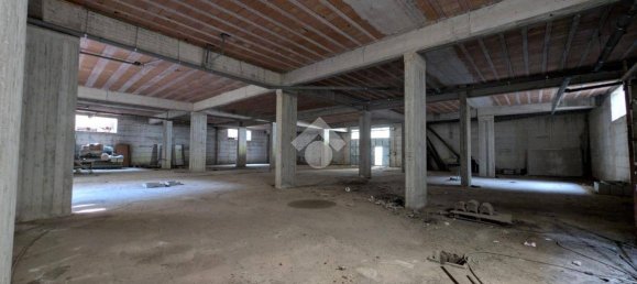 Lagerhaus in San Felice a Cancello, Italy 887m², Nr. 343040 6