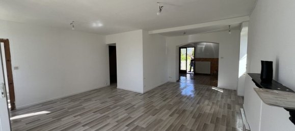 4 chambres Maison à Saint-Priest-la-Marche, France No. 57679 5