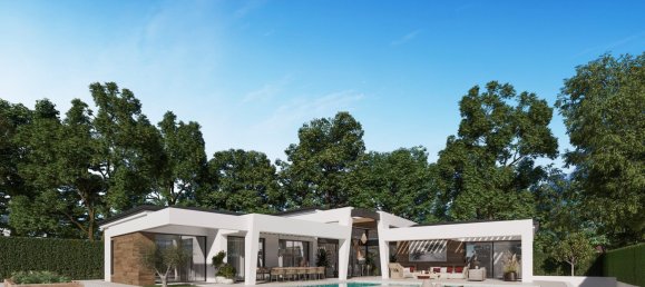 4 bedrooms Villa in Marbella, Spain No. 4720 2