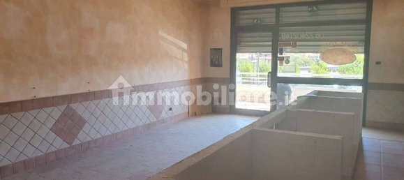 2-salle Propriété commerciale à Rome, Italy No. 152084 4