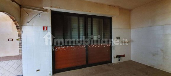 2-salle Propriété commerciale à Rome, Italy No. 152084 5