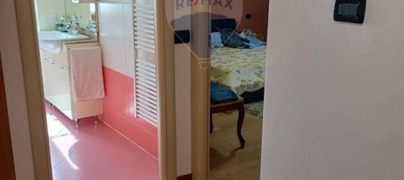 3 rooms Apartment in Garlate, Italy No. 13715 13