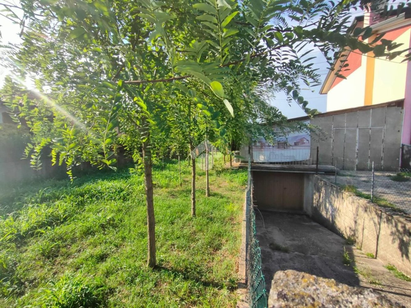 149m² Garage in Cittadella, Italy No. 5532