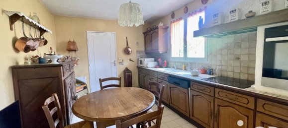 6 rooms House in Cergy, France No. 324590 3