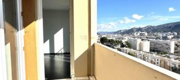 2 chambres Appartement à Marseille, France No. 313670 8