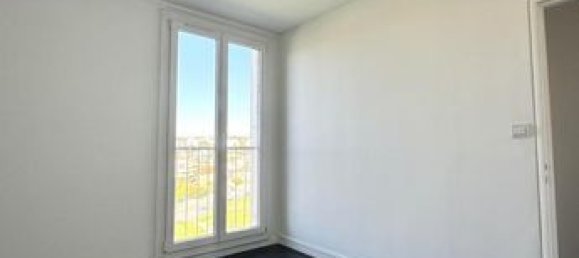 2 chambres Appartement à Marseille, France No. 313670 5