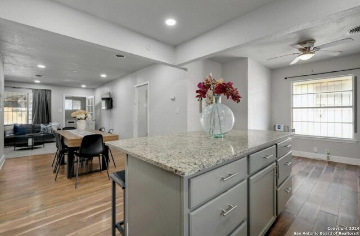 4 bedrooms House in San Antonio, USA No. 412527