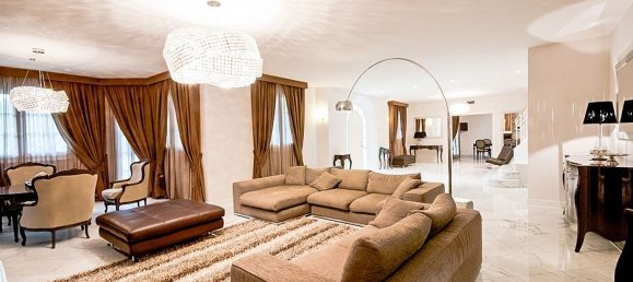 6 bedrooms Villa in Forte dei Marmi, Italy No. 328930 13