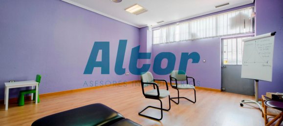 Коммерческая недвижимость 93м² в Гетафе, Испания № 162331 10