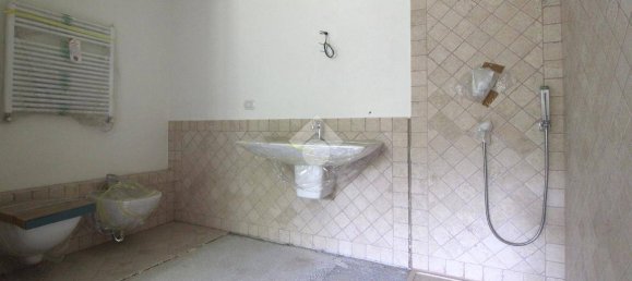 4 rooms Apartment in Mairano, Italy No. 291646 11