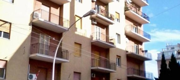 3 rooms Penthouse in Chieti, Italy No. 177938 17
