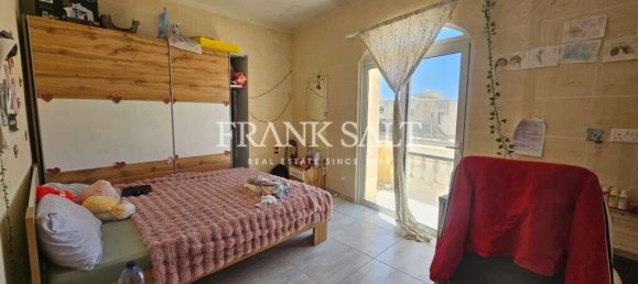 Квартира с 3 спальнями в Санта-Лучия, Мальта № 907 7