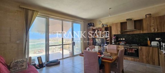 Квартира с 3 спальнями в Санта-Лучия, Мальта № 907 4