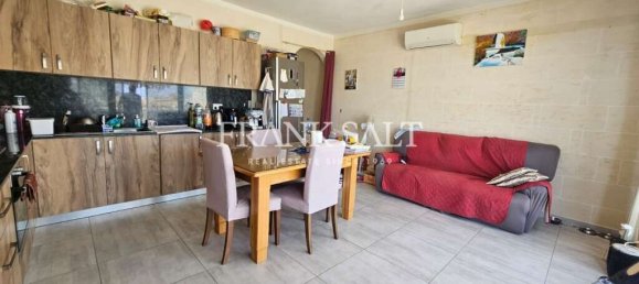 Квартира с 3 спальнями в Санта-Лучия, Мальта № 907 5