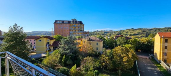 4-salle Appartement à Ovada, Italy No. 116024 8