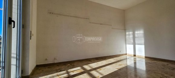 4-salle Appartement à Ovada, Italy No. 116024 3