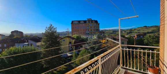 4-salle Appartement à Ovada, Italy No. 116024 9