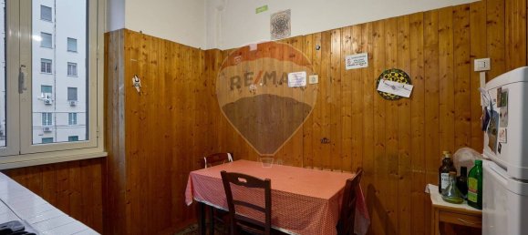 4 bedrooms Apartment in Rome, Italy No. 314541 17