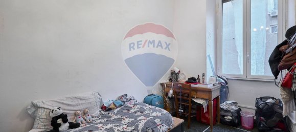 4 bedrooms Apartment in Rome, Italy No. 314541 8