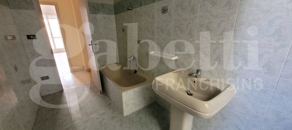 Квартира с 5 комнатами в Сиракузы, Италия № 243034 16