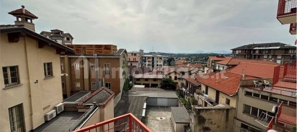 Квартира с 3 спальнями в Комо, Италия № 315429 23