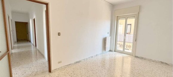 Apartamento T4 em Noicattaro, Italy N.º 342813 6