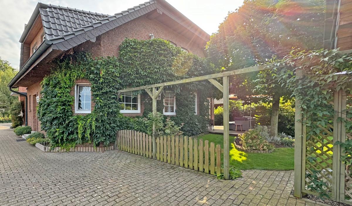 6 Schlafzimmer Haus in Wesel, Germany, Nr. 96956