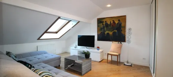 4 Schlafzimmer Wohnung in Divonne-les-Bains, France, Nr. 348132 3