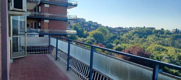 Квартира с 6 комнатами в Фрозиноне, Италия № 274369 6