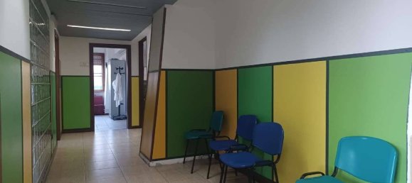 Квартира с 6 комнатами в Фрозиноне, Италия № 274369 12