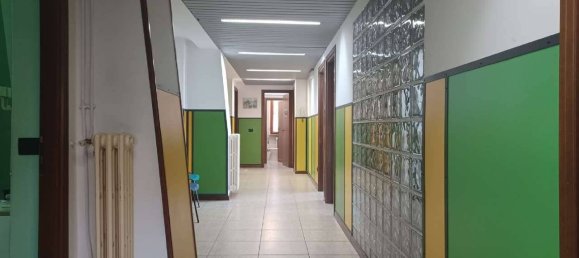 Квартира с 6 комнатами в Фрозиноне, Италия № 274369 21