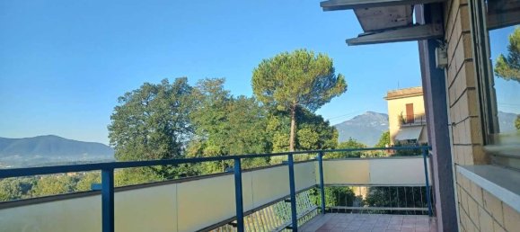 Квартира с 6 комнатами в Фрозиноне, Италия № 274369 8