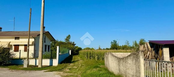  Land in Pordenone, Italy No. 358361 4