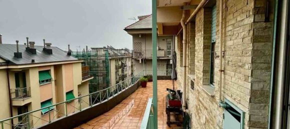 4-Zimmer Wohnung in Genoa, Italy, Nr. 181342 18