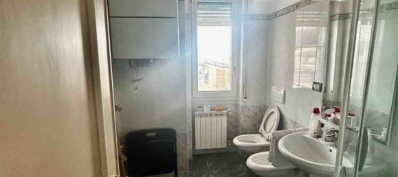 4-Zimmer Wohnung in Genoa, Italy, Nr. 181342 31