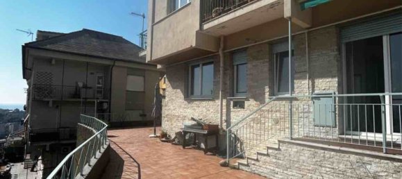 4-Zimmer Wohnung in Genoa, Italy, Nr. 181342 27